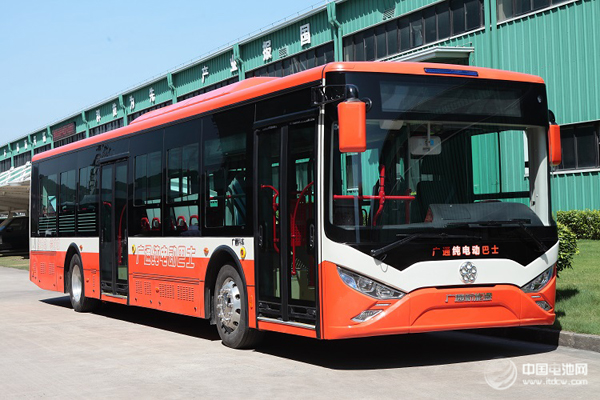 銀隆集團鈦酸鋰純電動汽車河北武安生產(chǎn)基地誕生 銀隆集團鈦酸鋰純電動汽車河北武安生產(chǎn)基地誕生