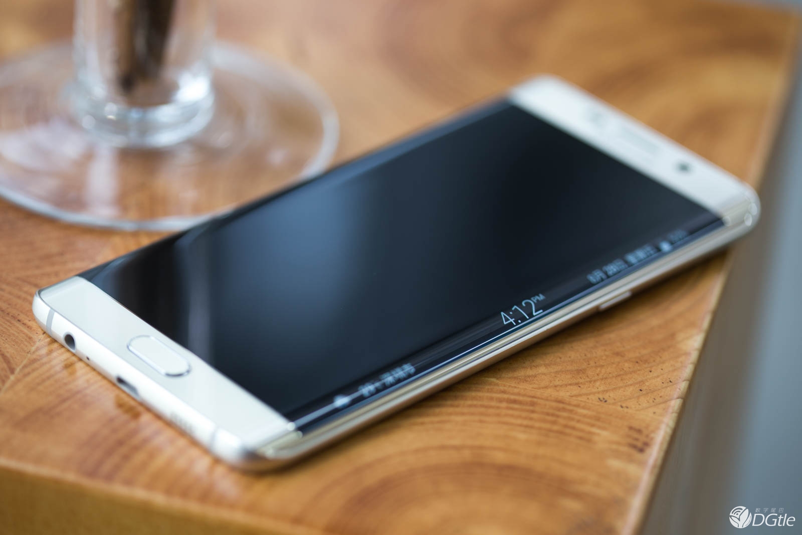 三星S6 Edge+手機(jī)