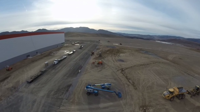 特斯拉繼續(xù)改變世界 超級電池工廠新貌 特斯拉繼續(xù)改變世界 超級電池工廠新貌