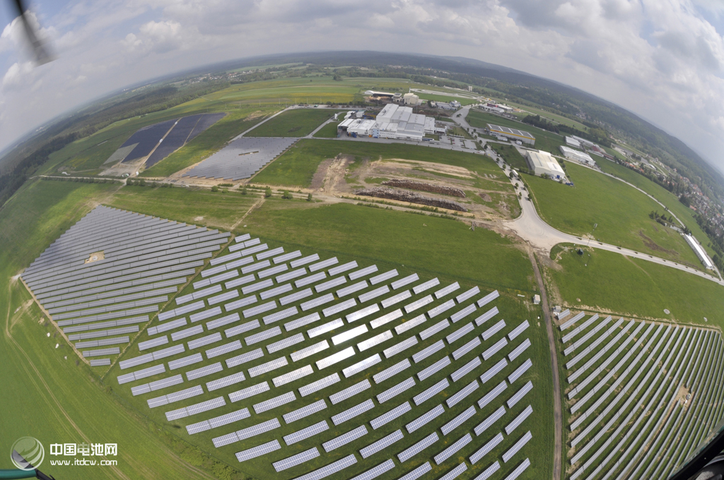 太陽能發(fā)電 太陽能發(fā)電