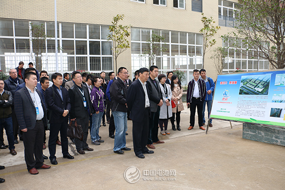 第三屆鋰電“達沃斯”論壇嘉賓參觀武漢黃陂新材料新能源產業園