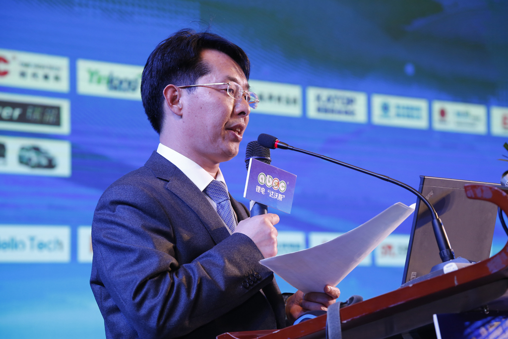 鋰電“達(dá)沃斯”秘書(shū)長(zhǎng)、中國(guó)電池網(wǎng)創(chuàng)始人于清教