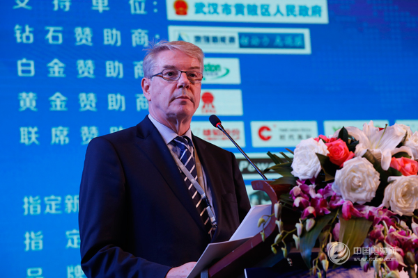 德國拜耳集團CEO技術特別助理韋伯博士 德國拜耳集團CEO技術特別助理韋伯博士