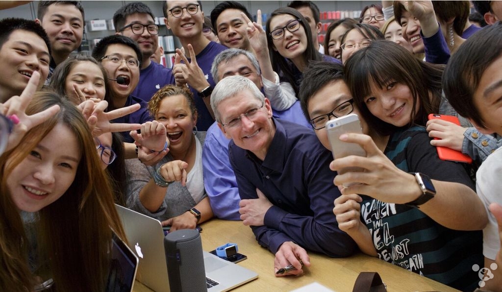10月份蘋果iPhone智能手機在中國銷售情況良好
