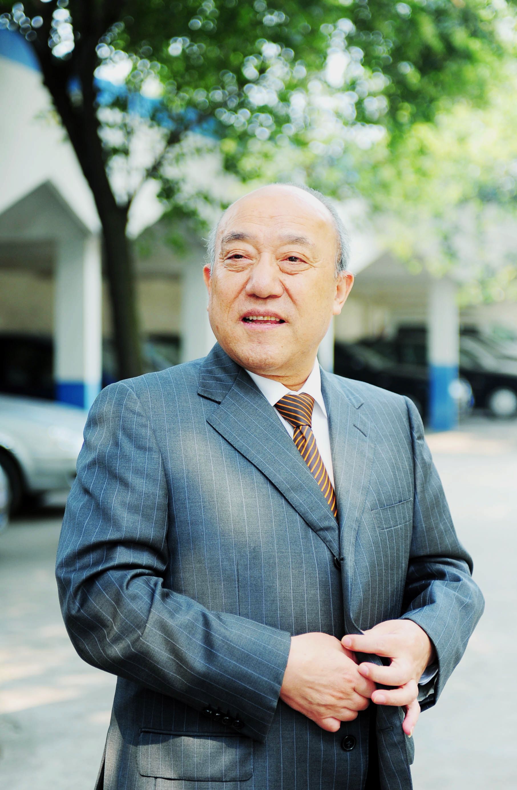 萬向集團董事局主席——魯冠球 萬向集團董事局主席——魯冠球