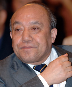 萬向集團董事局主席魯冠球