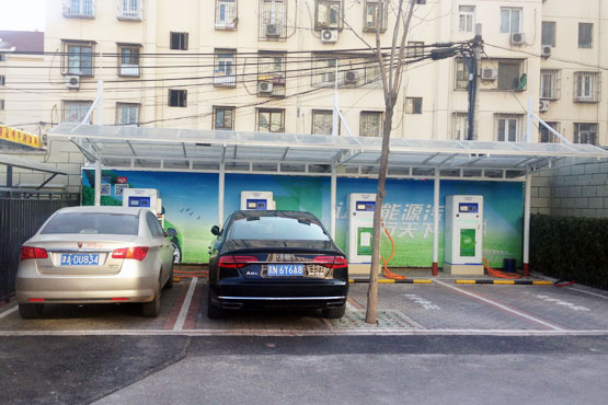 綠狗租車位于西四環(huán)玲瓏天地的網點