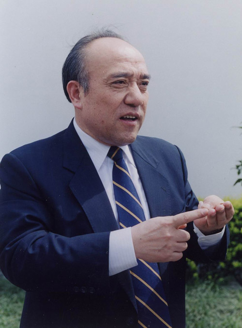 萬向集團 魯冠球 萬向集團 魯冠球