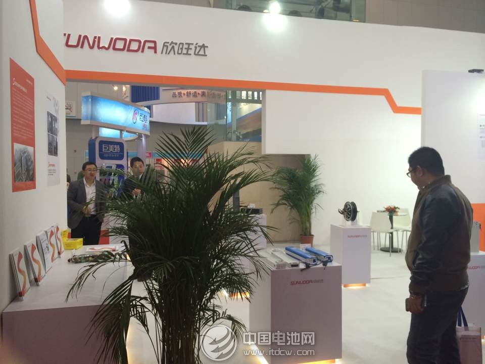 欣旺達:牽手五洲龍 鎖定2萬套動力電池訂單 欣旺達:牽手五洲龍 鎖定2萬套動力電池訂單