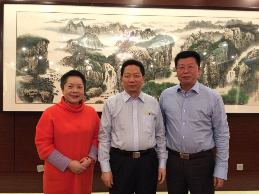陳求發省長與邱則有先生、蔣棠女士合影