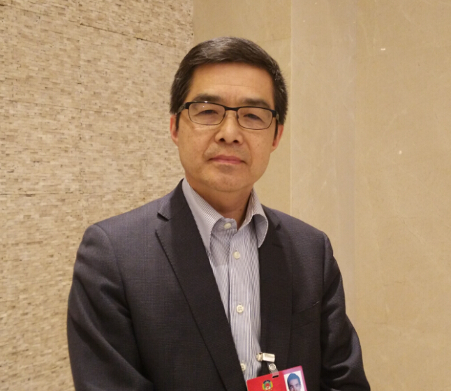 歐陽明高:暫停三元鋰電池并非否定技術路線 歐陽明高:暫停三元鋰電池并非否定技術路線