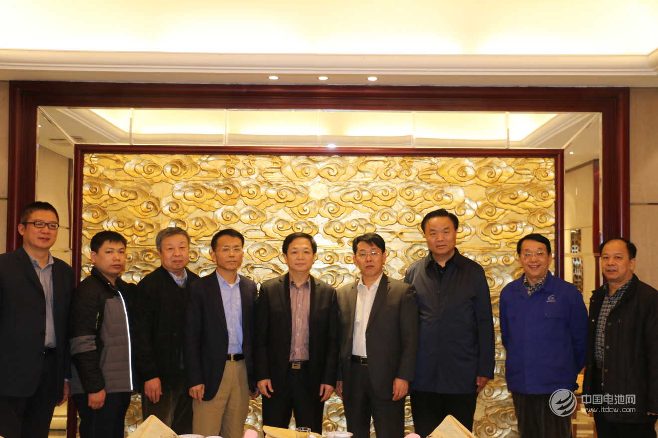 遼寧臺安經濟開發(fā)區(qū)管理委員會黨工委書記田俊明介紹臺安新能源產業(yè)園區(qū)規(guī)劃