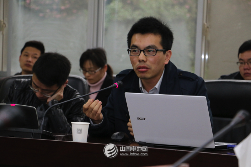 工信部賽迪顧問新能源汽車產(chǎn)業(yè)研究中心總經(jīng)理吳輝 工信部賽迪顧問新能源汽車產(chǎn)業(yè)研究中心總經(jīng)理吳輝