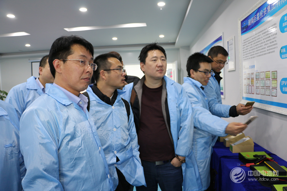 調研團一行參觀妙盛動力相關產品