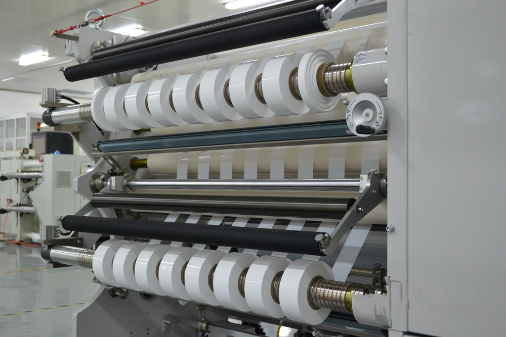 “老中青”三代膜企談鋰電隔膜 看看他們?cè)趺凑f(shuō)? “老中青”三代膜企談鋰電隔膜 看看他們?cè)趺凑f(shuō)?