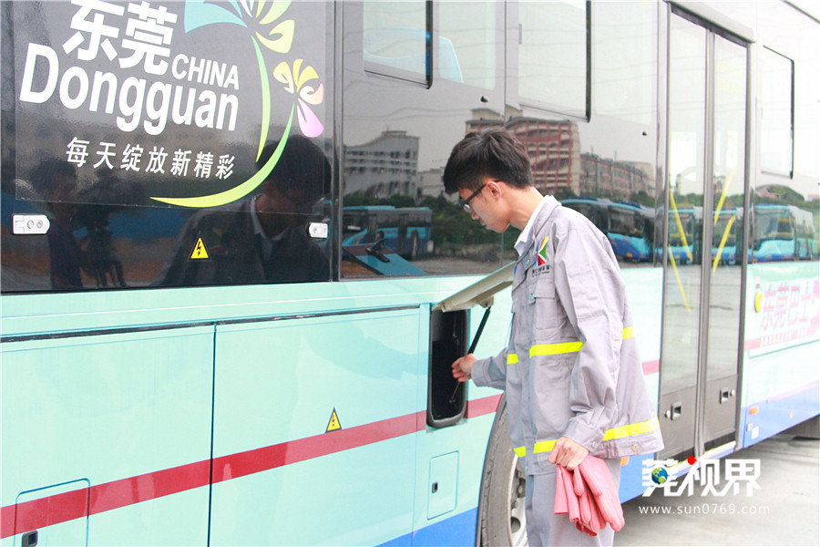 東莞巴士購進265輛純電動公交車 首批28輛投入使用 東莞巴士購進265輛純電動公交車 首批28輛投入使用