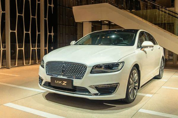 “互聯網+汽車”,不同于新能源車的熱度 “互聯網+汽車”,不同于新能源車的熱度