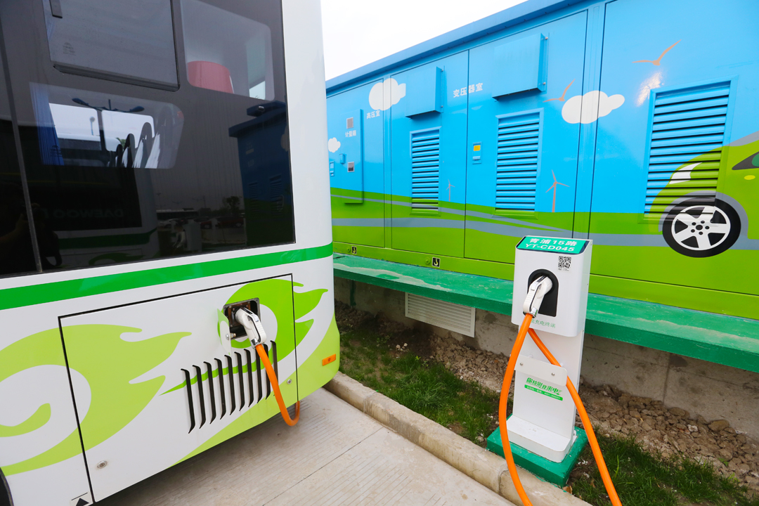 地方新能源汽車投資涌動 警惕陷入“補貼式發展” 地方新能源汽車投資涌動 警惕陷入“補貼式發展”