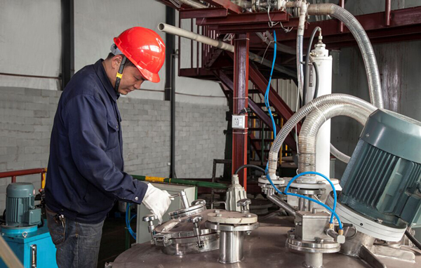 正極材料前驅體趨向寡頭競爭 寧鄉海納新材奇貨可居 2.jpg