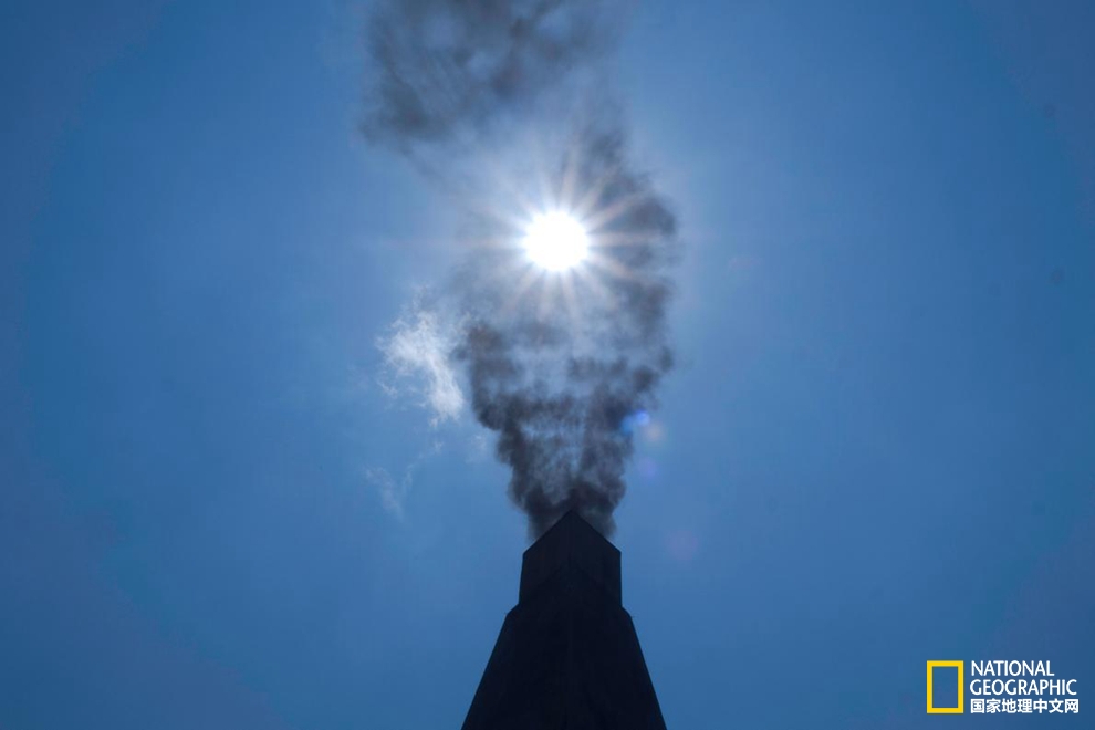 印尼鉛污染之殤：熔煉廢舊電池的代價(jià)