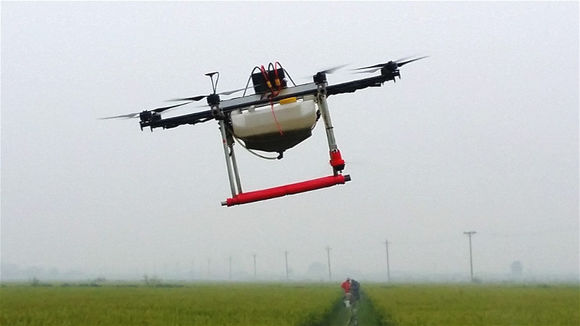 無人機成"民參軍"重點發展領域 千億盛宴將開啟