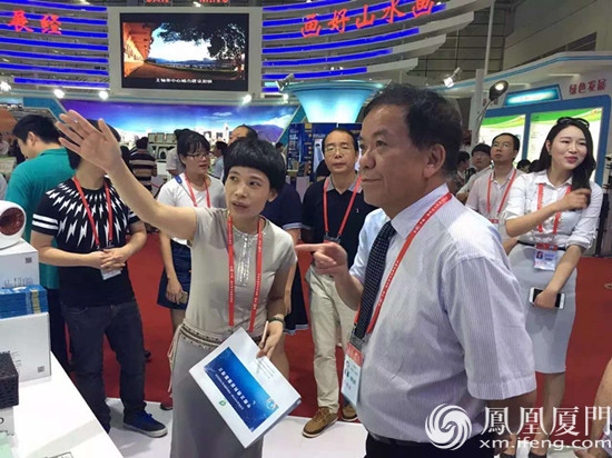 閩企圣榮凱業亮相6·18 汽車新能源引關注 閩企圣榮凱業亮相6·18 汽車新能源引關注