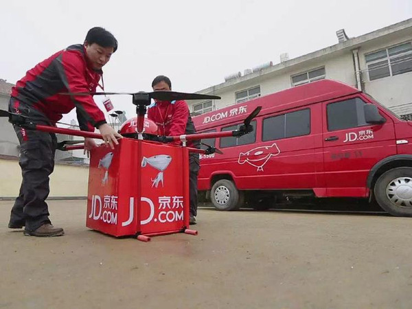 物流轉(zhuǎn)型迫在眉睫 無人機送快遞是噱頭還是方向？