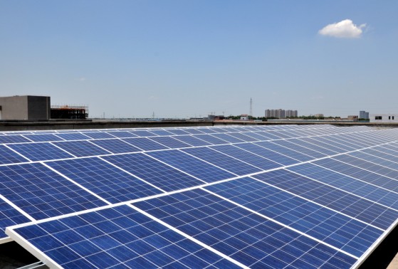 光伏產(chǎn)業(yè)背離國際市場 中國是否需要“內(nèi)雙反”？