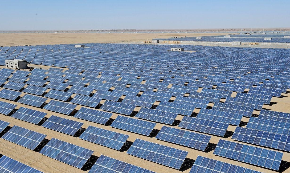 中國(guó)光伏產(chǎn)業(yè)又迎來黃金發(fā)展期 跑贏光伏競(jìng)賽“馬拉松” 中國(guó)光伏產(chǎn)業(yè)又迎來黃金發(fā)展期 跑贏光伏競(jìng)賽“馬拉松”