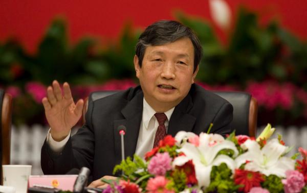 國務院副總理馬凱:推動中國新能源汽車發展再上新臺階 國務院副總理馬凱:推動中國新能源汽車發展再上新臺階