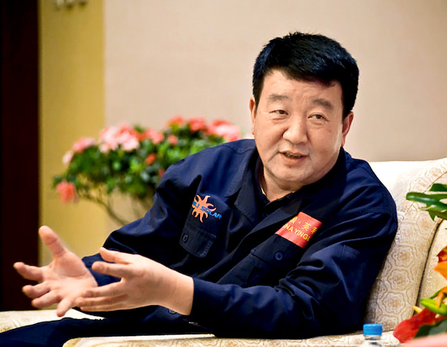 苗連生卸任英利董事長轉向幕后 光伏巨頭路在何方? 苗連生卸任英利董事長轉向幕后 光伏巨頭路在何方?