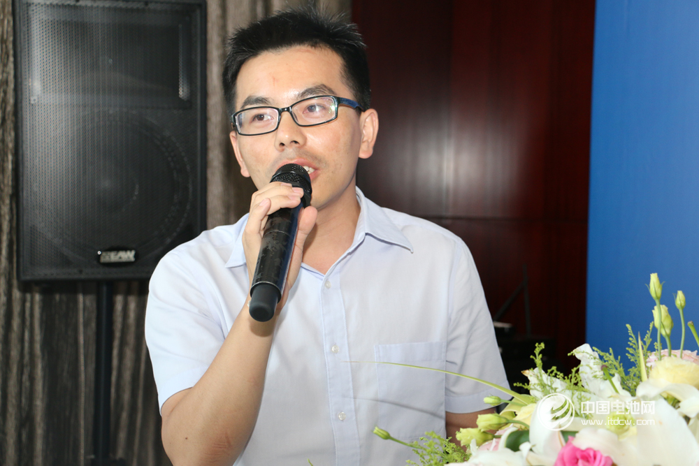 工信部賽迪顧問(wèn)新能源汽車研究中心總經(jīng)理、電池百人會(huì)理事吳輝