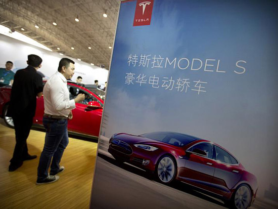 特斯拉：移除中國官網“自動駕駛”是失誤