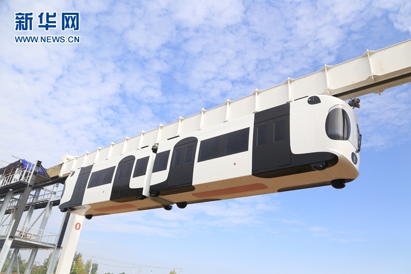 中國(guó)首輛鋰電池動(dòng)力包空鐵 在成都雙流掛線 中國(guó)首輛鋰電池動(dòng)力包空鐵 在成都雙流掛線