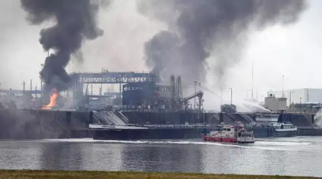 ▲爆炸現(xiàn)場照片