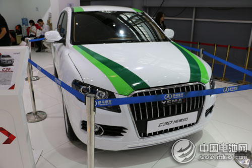 政策發力傳統燃油車限擴 新能源汽車“野蠻生長” 政策發力傳統燃油車限擴 新能源汽車“野蠻生長”