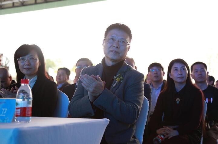 力帆首座能源站啟用 攜手妙盛動(dòng)力打造智能新能源汽車(chē)產(chǎn)業(yè)鏈.jpg 力帆首座能源站啟用 攜手妙盛動(dòng)力打造智能新能源汽車(chē)產(chǎn)業(yè)鏈.jpg