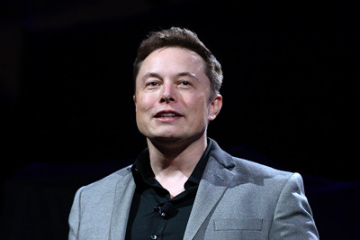 馬斯克驚艷發布全新能源系統 欲顛覆全世界的屋頂