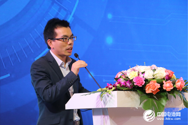 工信部賽迪顧問新能源汽車產(chǎn)業(yè)研究中心總經(jīng)理 吳輝 工信部賽迪顧問新能源汽車產(chǎn)業(yè)研究中心總經(jīng)理 吳輝