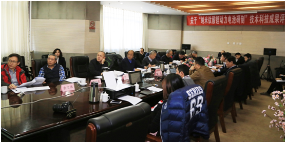 與會專家們評審中