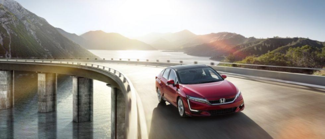 本田首批氫燃料電池汽車Clarity已開始交付消費(fèi)者