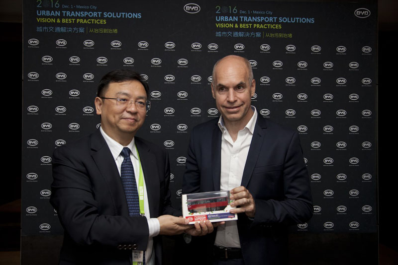 與會市長紛紛向比亞迪問診治療“城市病”良方 與會市長紛紛向比亞迪問診治療“城市病”良方