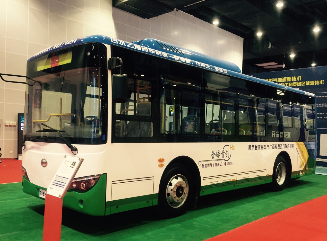 南京金龍在國內率先研發氫燃料電池 南京金龍在國內率先研發氫燃料電池