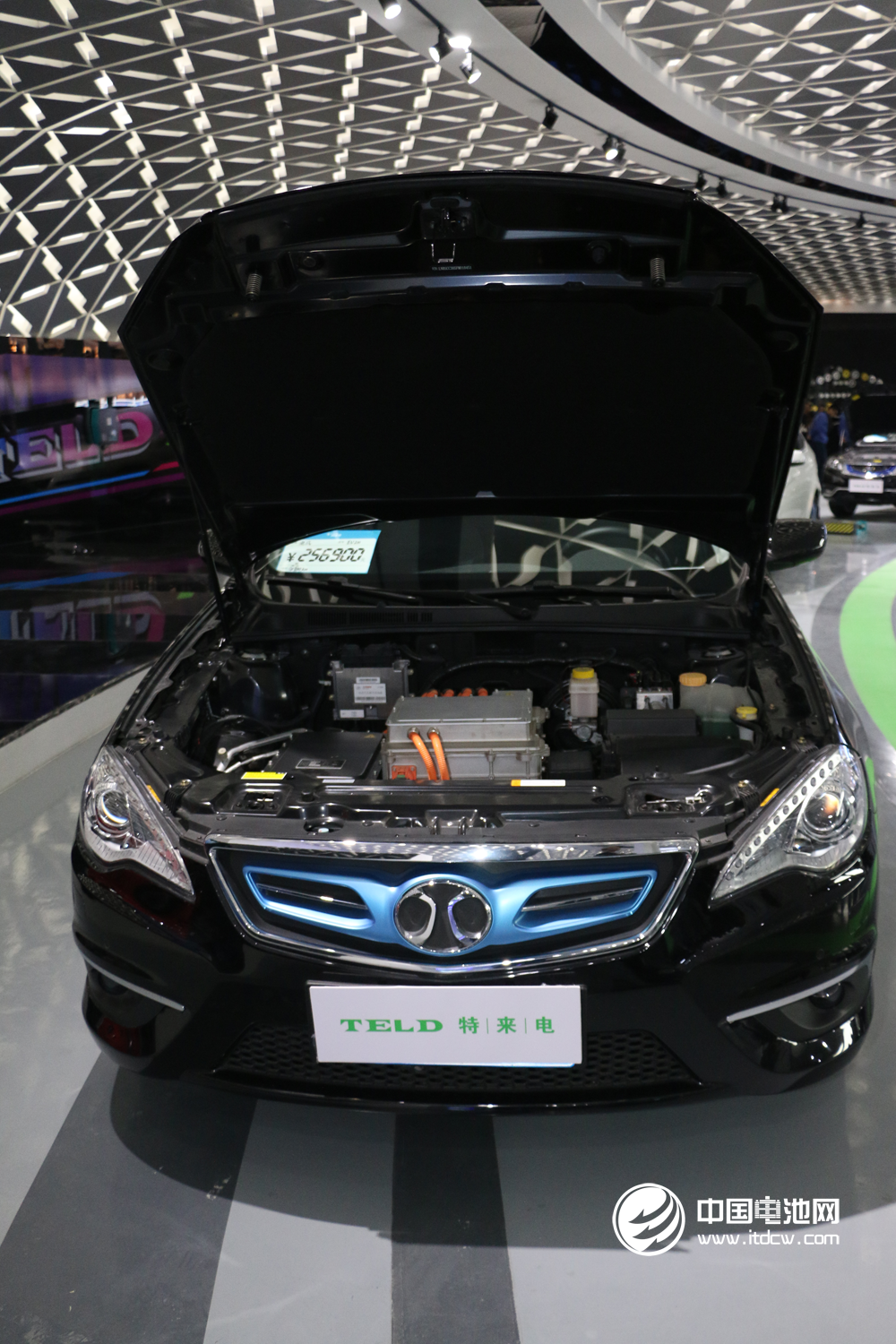 新能源汽車地方補(bǔ)貼攔腰斬斷 廠商“措手不及”? 新能源汽車地方補(bǔ)貼攔腰斬斷 廠商“措手不及”?