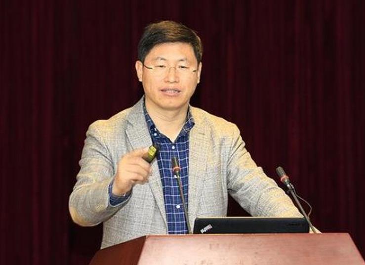 中科院院士劉忠范：石墨烯不能搞大煉鋼鐵式“大躍進(jìn)”