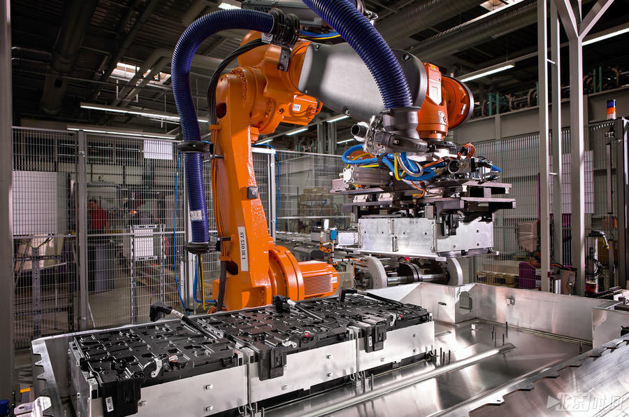 寶馬2026年公布創新電池技術 采用固態電解質 寶馬2026年公布創新電池技術 采用固態電解質