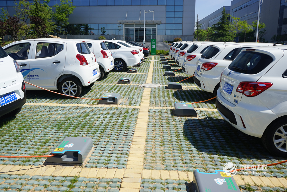 南方電網(wǎng)將斥資6.6億元在深圳建設13800個充電樁