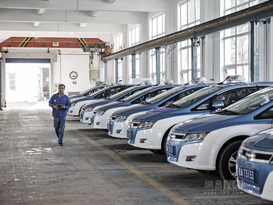 德媒：中國將放寬新能源車生產配額規定