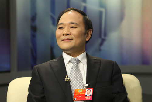 政協第十二屆全國委員、浙江吉利控股集團董事長李書福