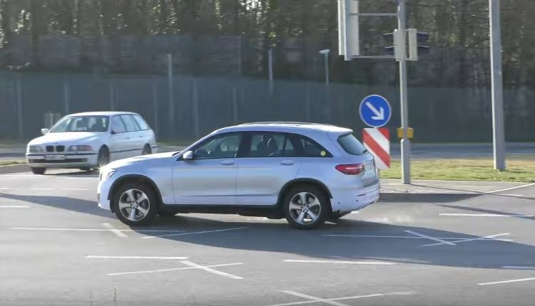 奔馳GLC F-Cell燃料電池車諜照曝光 年內投產